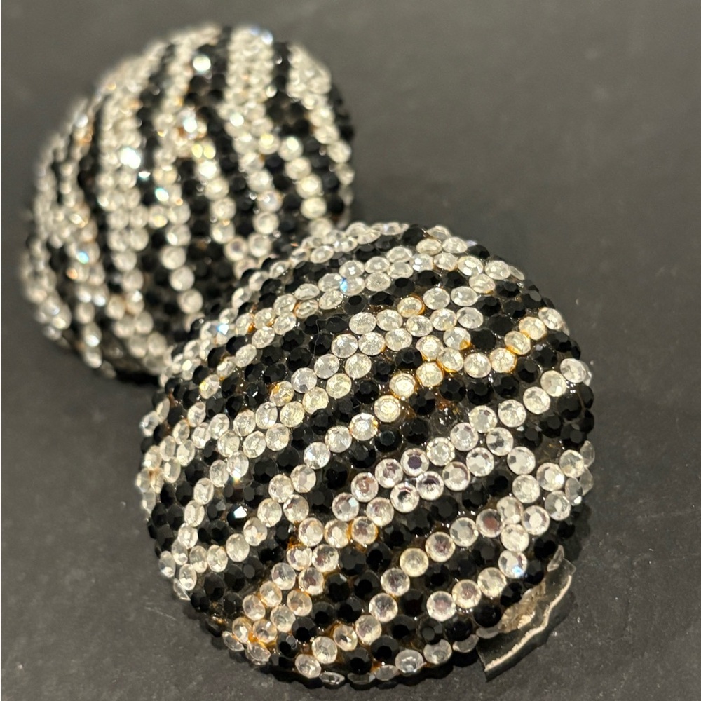 Vintage Bellini Blk/ Silver Round Crystal  Clip Earring New 2” Dome